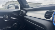 MINI Hatchback 2.0 Cooper S Exclusive 3dr Auto Petrol Hatchback